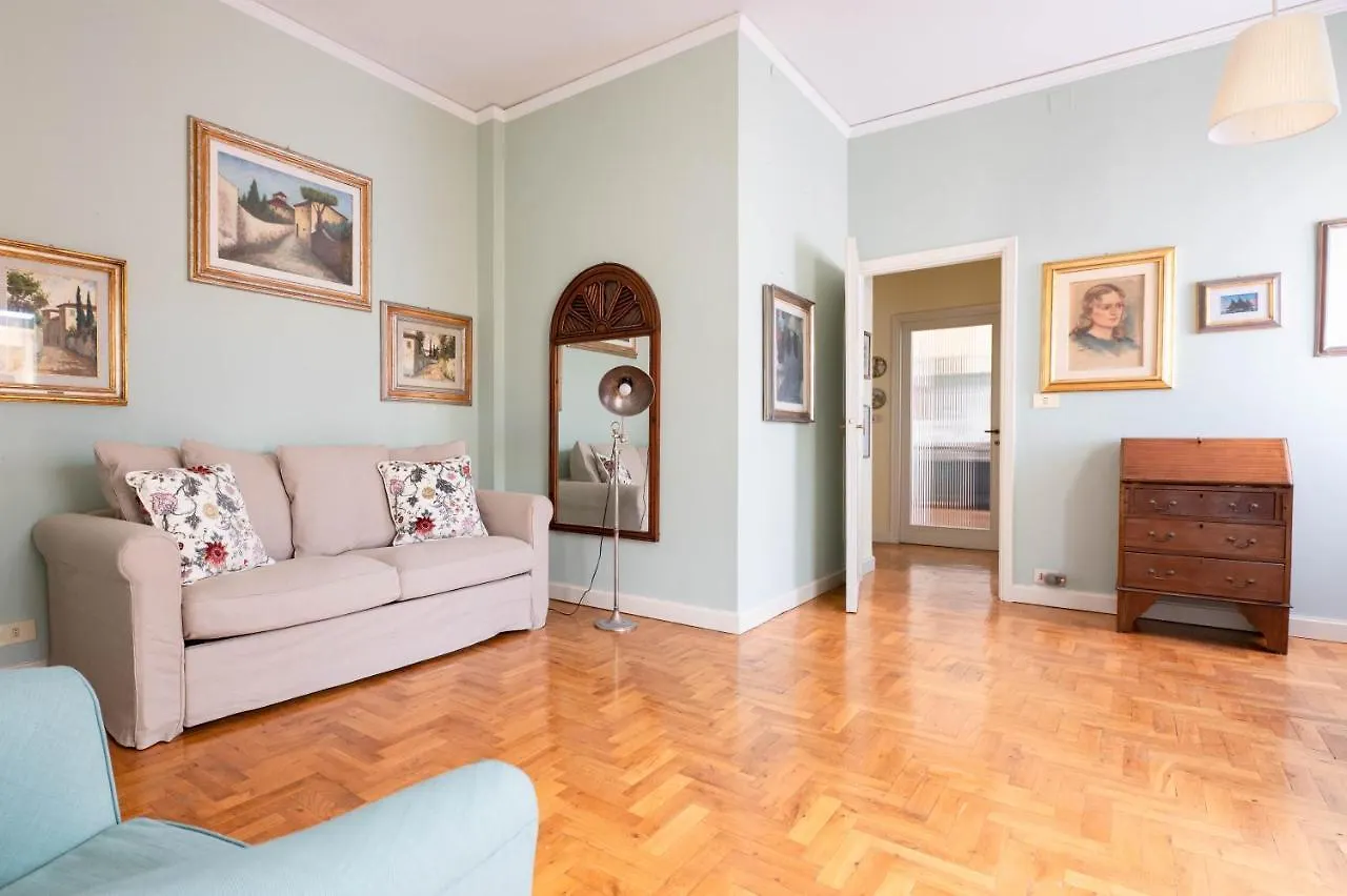 Terrace At 10 Mins From The Duomo - Homeunity Firenze