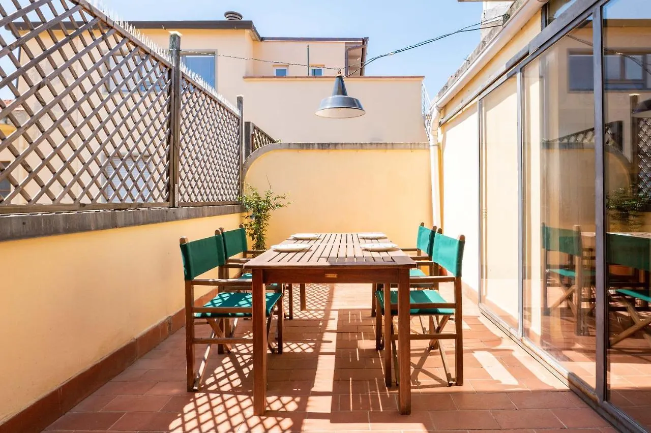Terrace At 10 Mins From The Duomo - Homeunity Florencja Apartament