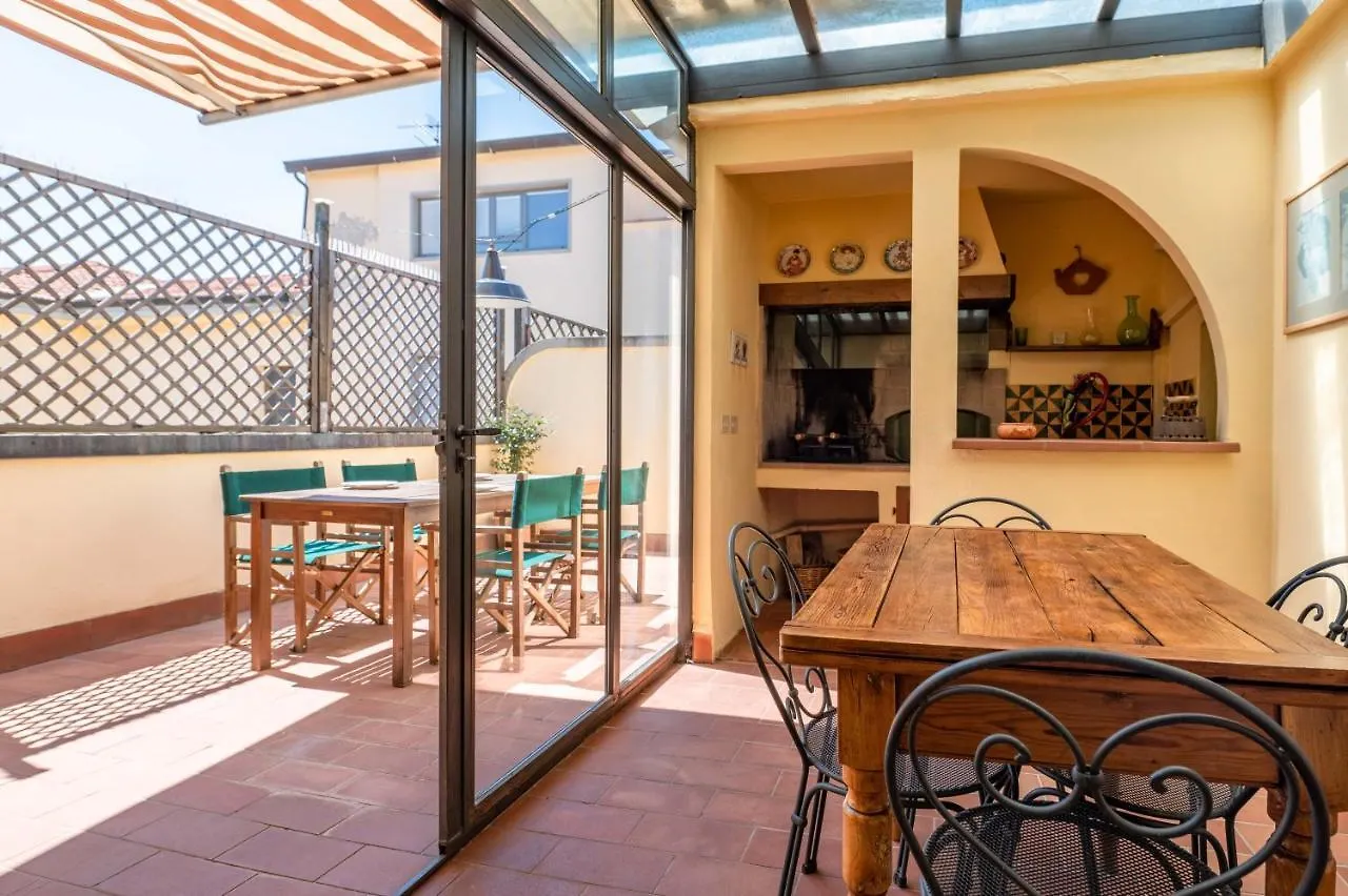 Terrace At 10 Mins From The Duomo - Homeunity Florence
